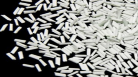 哪些因素會(huì)對(duì)玻璃纖維的拉伸強(qiáng)度產(chǎn)生影響？